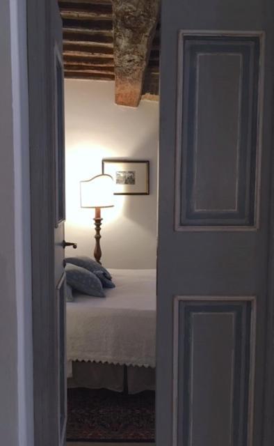 Apartamento L'Arco Romano Foligno Exterior foto